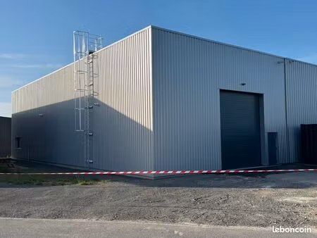 location atelier industriel neuf 330 m²