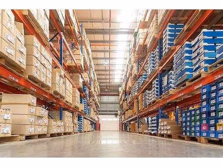 local d'activités à louer