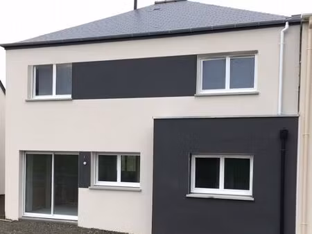maison 6 pièces 106 m²