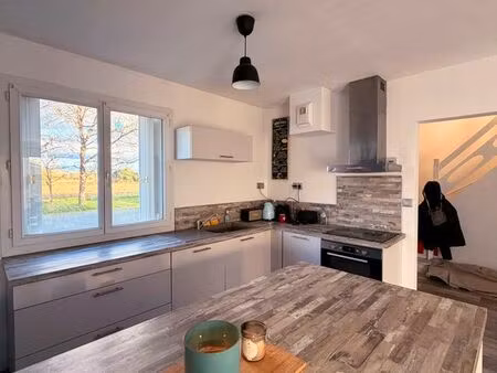 maison 4 chambres avec jardin - saint-seurin-sur-l'isle - 95m² - 155 000