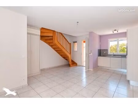 pavillon 3 pièces 69 m²