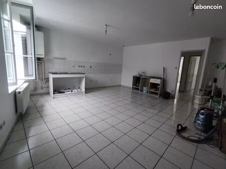 appartement t3 64m² - saint chamond – proche centre-ville