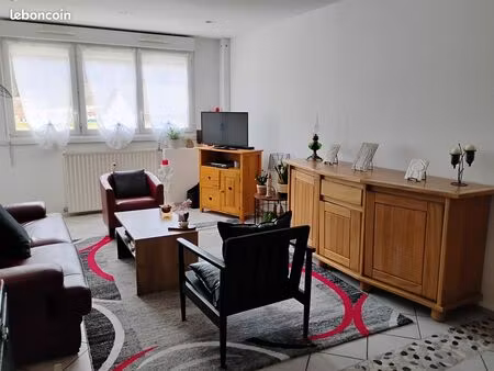 appartement t3 à vendre à saint-pierre -d'allevard