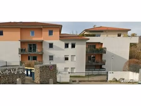 parking sécurisé l'etrat