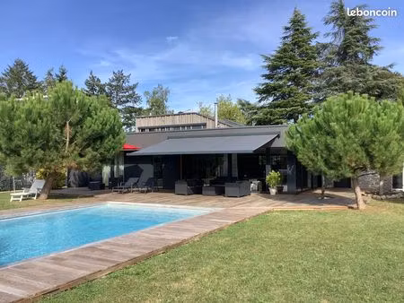 maison saint-cyr-sur-loire