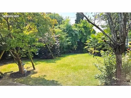 grande maison familiale - sainte radegonde-