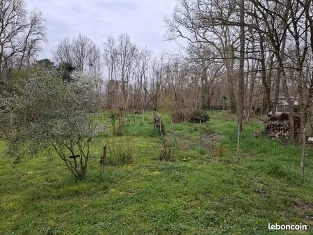 terrain 1 500 m² saint selve