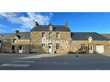 maison ancienne de 7 pièces  pleine de charme  exposée sud  face à la mer