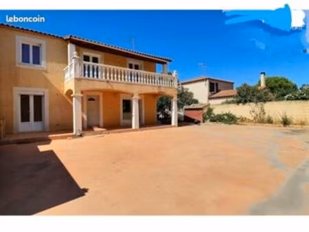 6 pièces · 142 m² · lunel 34400 quartier route des plages