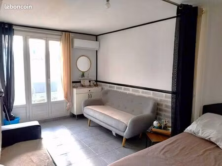 immeuble 143 m² saint-andré-de-sangonis