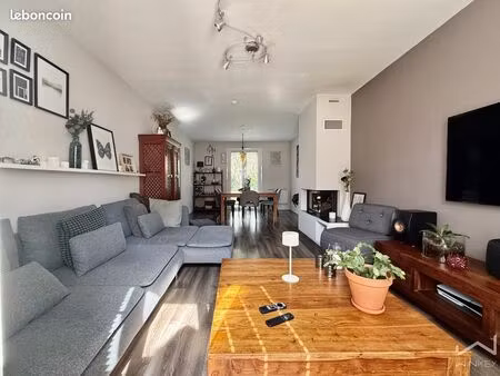 maison 6 pièces 123 m²