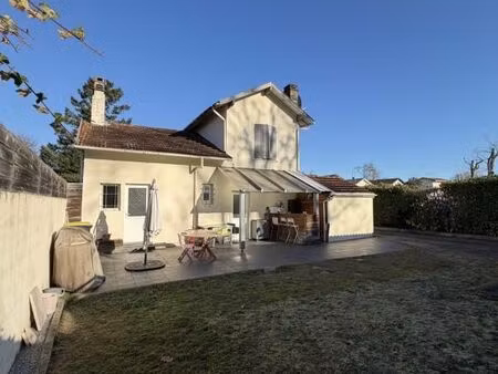 maison 5 pièces 98 m²