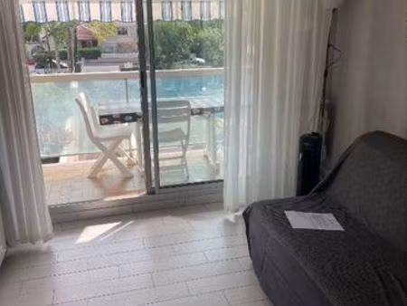 appartement 1 ère ligne