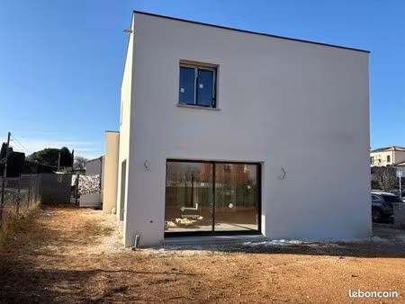 maison neuve toit terrasse à vendre – 102 m² – norme re2020 – classe énergie a+