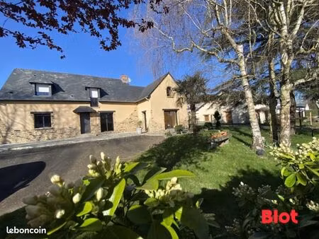 maison 7 pièces 160 m²