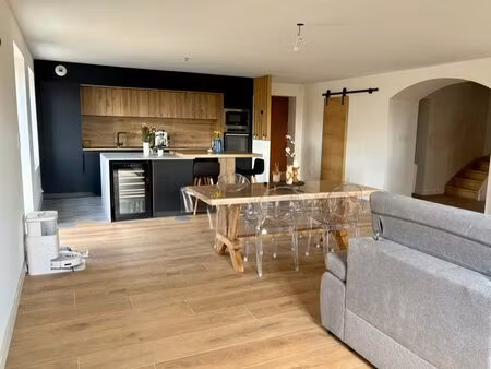 duplex 140m² rénové 2024 – terrasse  vue montagnes  garage