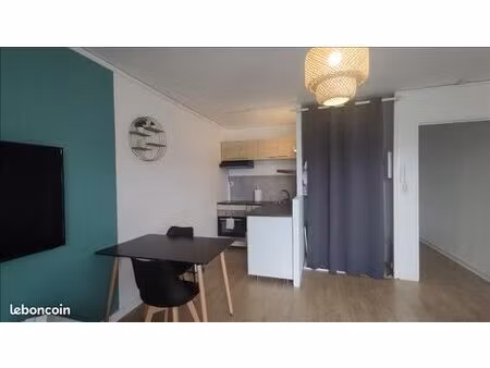 studio 1 pièce 27 m²