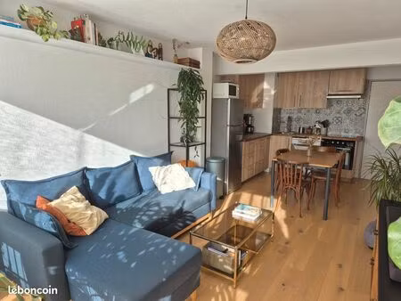 appartement 3 pièces - 55 m² - chartrons