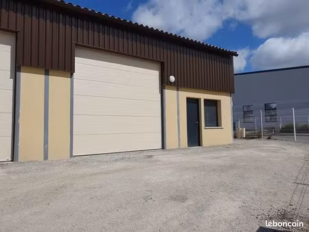 loue local d'activité 118 m2 castelginest