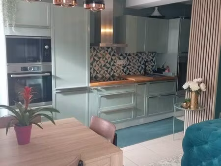 maison rénovée  aucun travaux – 77 m² – 3 chambres – proche centre ambarès au calme