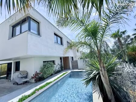 maison 6 pièces 131 m²