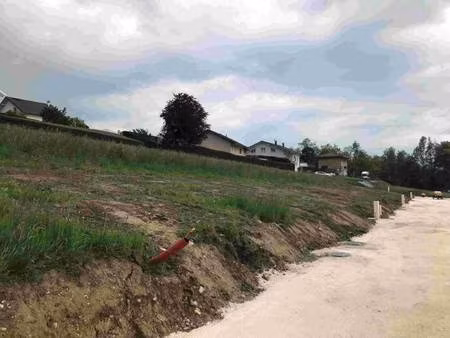 terrain constructible viabilisé à vendre