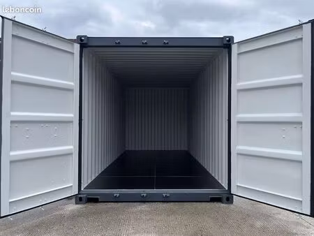 box / garde-meuble / garage sur un site sécurisé