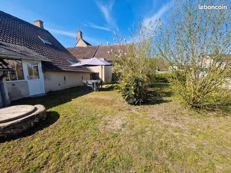 ? maison t2 meublée avec jardin – 76 m² – mont-près-chambord