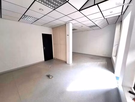 local commercial 60 m² villeneuve de marsan