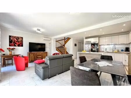 villa 4 pièces 103 m²