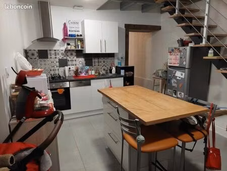 maison à louer t3 70 m2 bourg