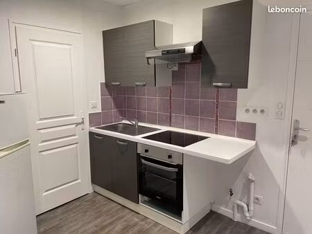 t2 compact et moderne plein centre de dax