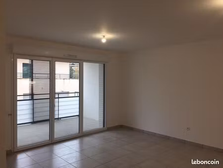 jolimont - appartement t3 tres recent 60m2 avec parking