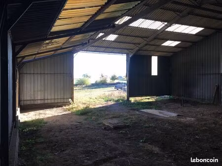 châteaugiron - local d'activité - magasin atelier entrepôt dépôt stockage de 290 m2