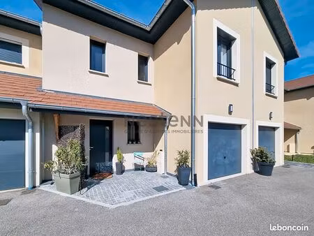 maison 4 pièces 95 m²