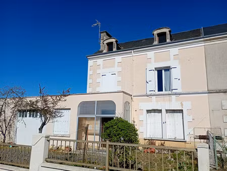 maison à vendre à lathus-saint-rémy (86390) - vienne