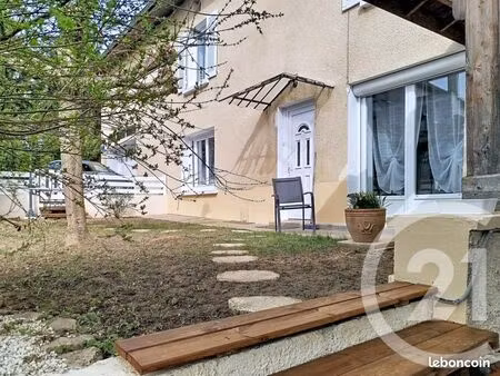 maison 5 pièces 153 m²