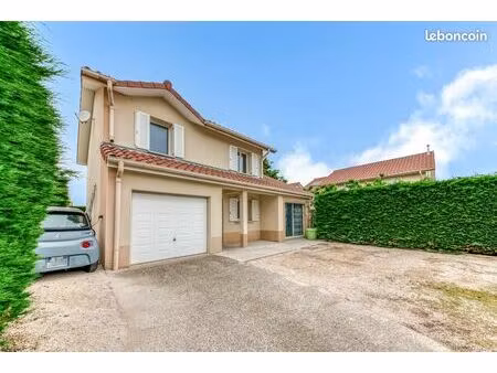 maison individuelle 137m² - dpe b - 5 chbres - hauts de quincias limite four