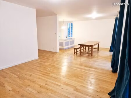 appartement spacieux et lumineux