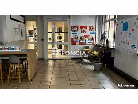 grenoble centre – bureaux avec garage exceptionnel