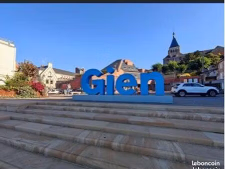 murs commerciaux libres