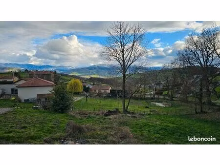 coup de cœur – beau terrain avec vue dégagée sur le pilat