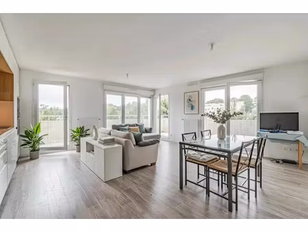vente appartement 4 pièces 81 m² à chatenay-malabry (92290)  375 000 €