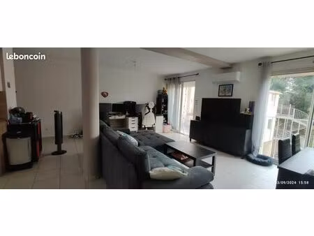 superbe t3 avec 2places dans un garage sécurisé