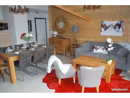 vaujany : superbe appartement avec séjour cathédrale