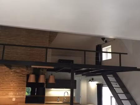 à louer studio loft