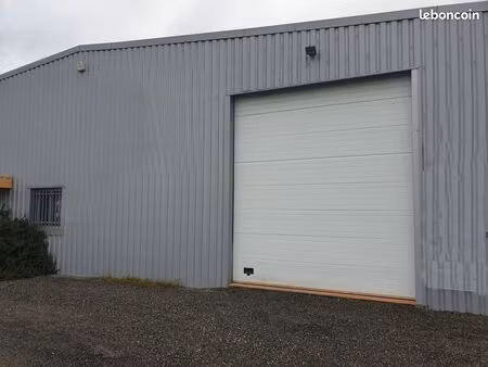 location 260 m² pour bureaux  activité artisanale ou industrielle