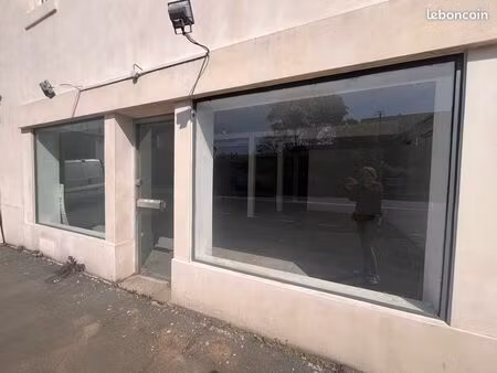 local professionnel de 140 m2 marmande