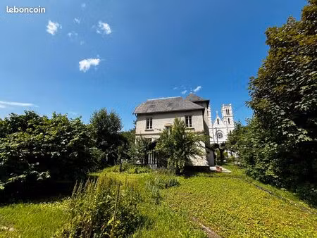 maison de 10 pièces avec terrain constructible