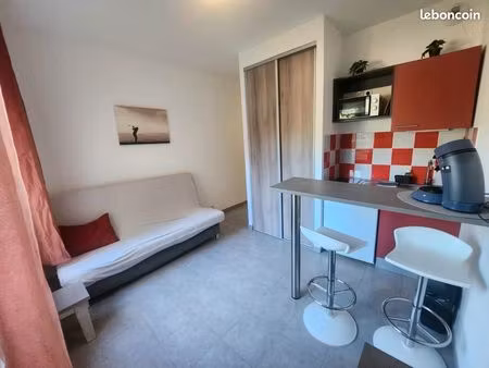 studio à louer jusqu'au 30 juin 2026